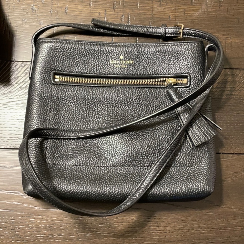 Kate spade black crossbody purse